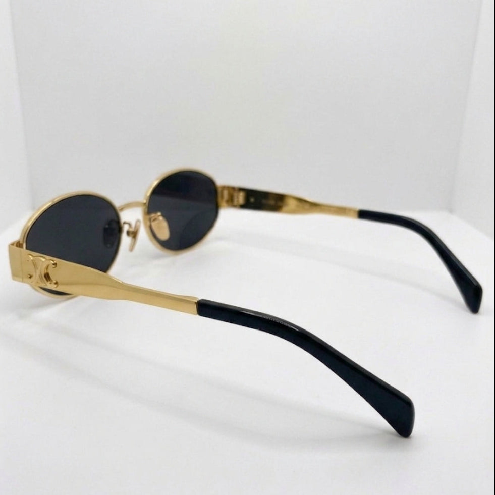 Celine Triomphe - Edition Black